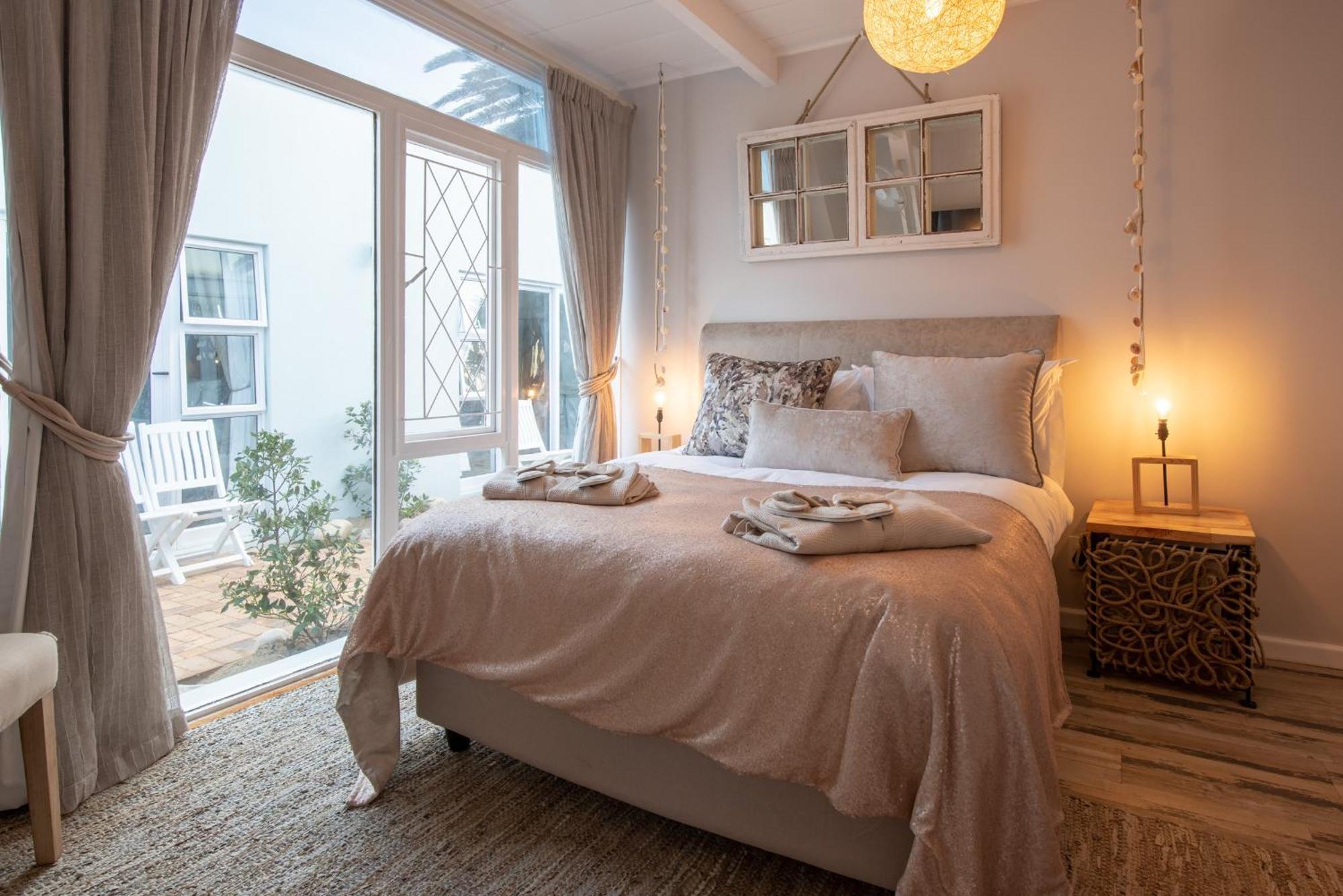 Salt Boutique Guesthouse By Curiocity (Adults Only) Bloubergstrand Ngoại thất bức ảnh