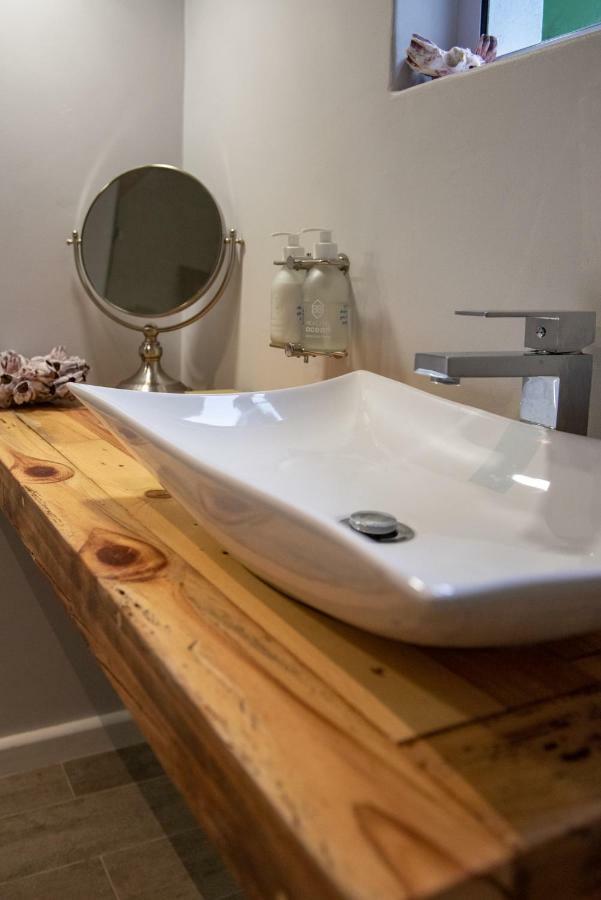 Salt Boutique Guesthouse By Curiocity (Adults Only) Bloubergstrand Ngoại thất bức ảnh