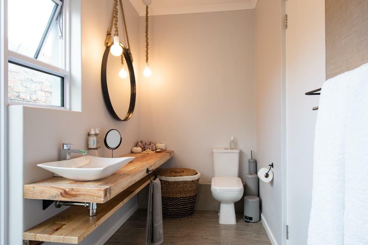 Salt Boutique Guesthouse By Curiocity (Adults Only) Bloubergstrand Ngoại thất bức ảnh
