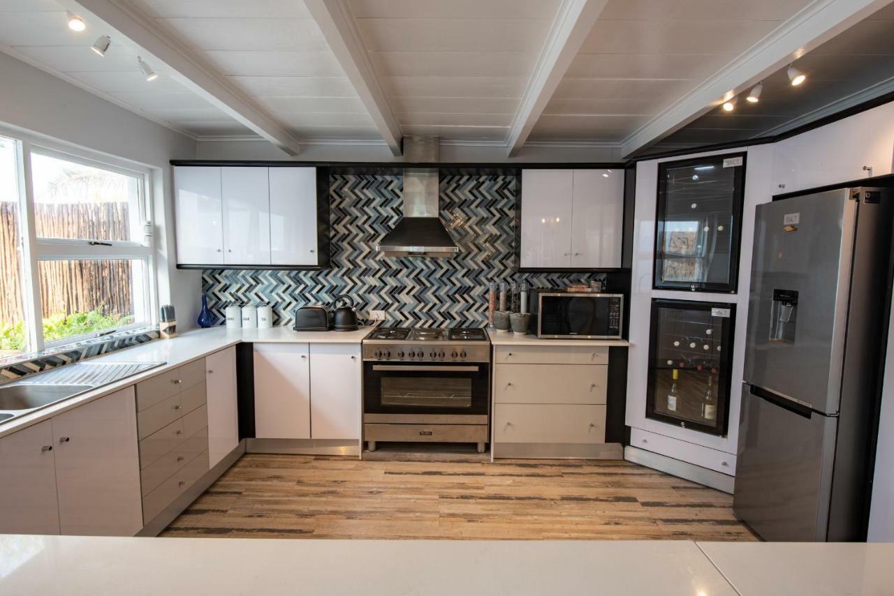 Salt Boutique Guesthouse By Curiocity (Adults Only) Bloubergstrand Ngoại thất bức ảnh